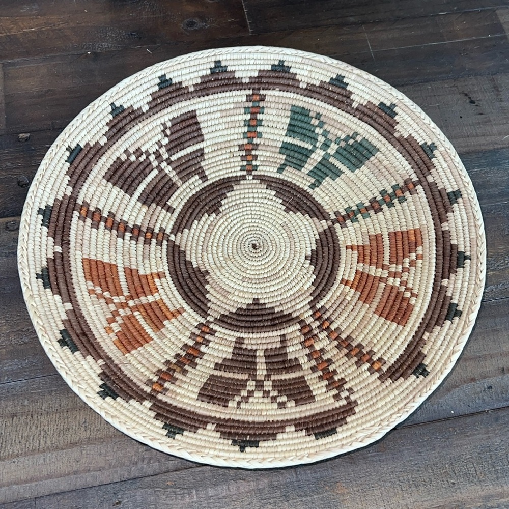 EUC Native American Style 14” Basket
